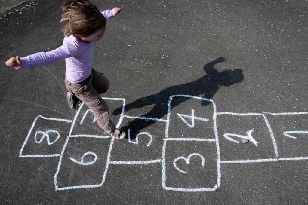 Giochi per bambini 5 anni: liberi come il vento 😝 - 2022